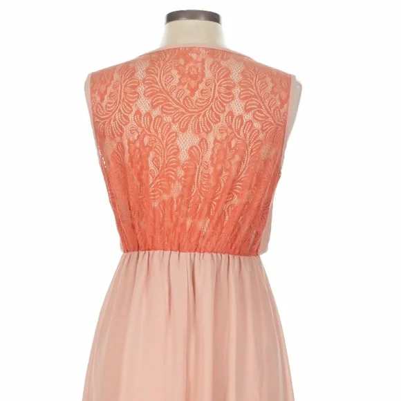 Esley Soft Peach Maxi Dress - Picture 2 of 5